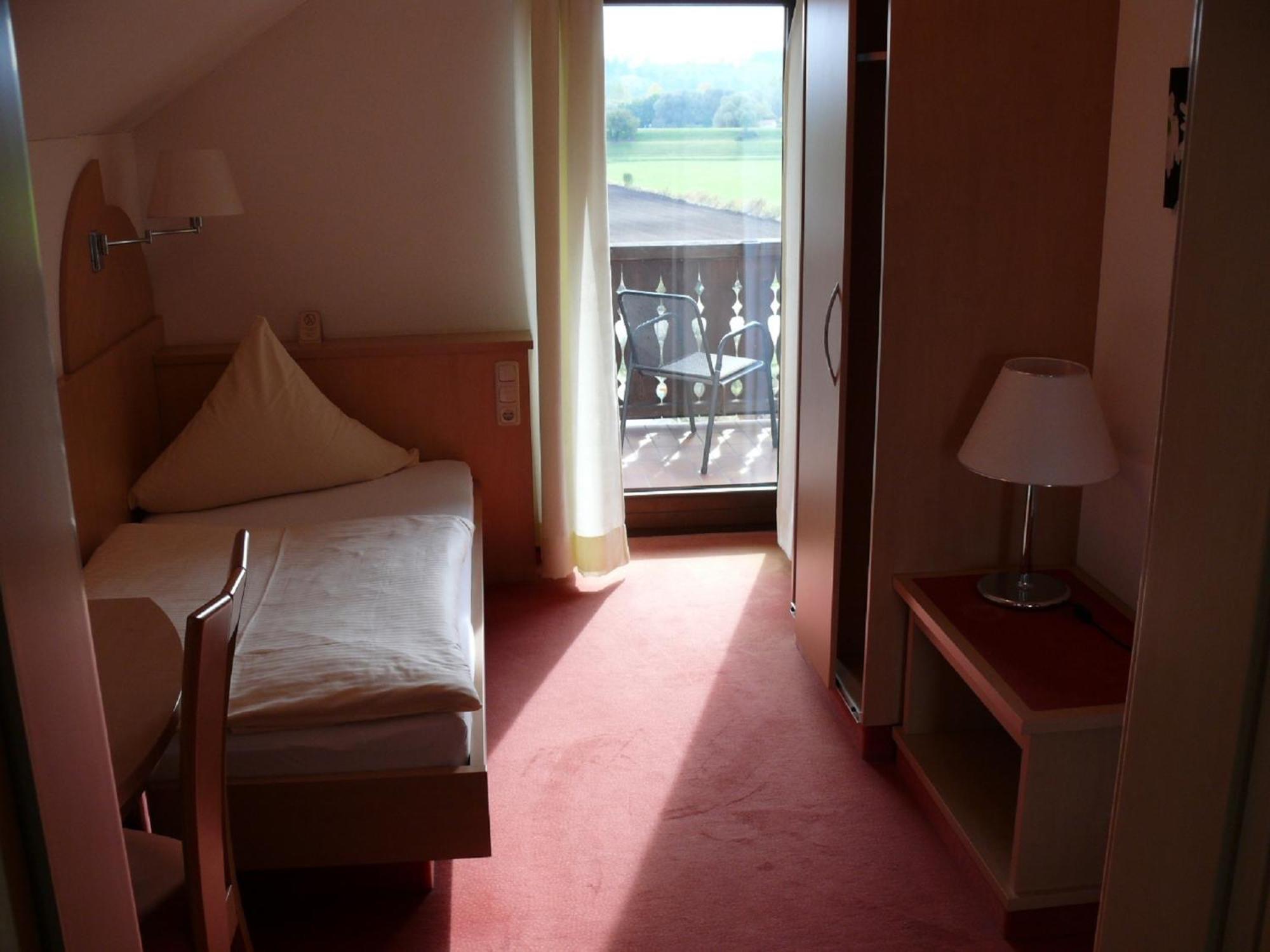 Ampertal Hotel Haag an der Amper Quarto foto